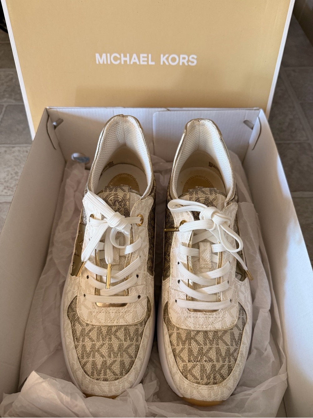 Michael Kors Cream & Brown MK Monogram Low-Top Sneakers